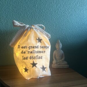Veilleuse à poser ou a suspendre personnalisable